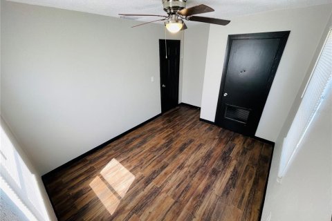 Villa ou maison à louer à Haines City, Floride: 2 chambres, 92.9 m2 № 2310789 - photo 22