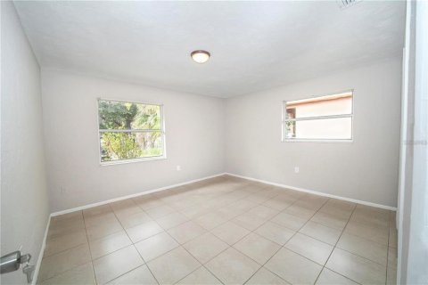 Apartment in Sarasota, Florida 2 bedrooms, 74.32 sq.m. № 1901673 - photo 5