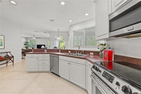Villa ou maison à vendre à Lutz, Floride: 3 chambres, 242.47 m2 № 2415404 - photo 15
