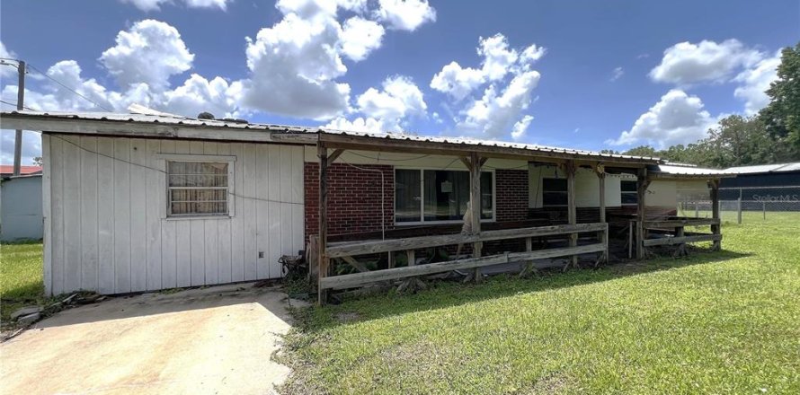House in Plant City, Florida 3 bedrooms, 124.49 sq.m. № 1832824