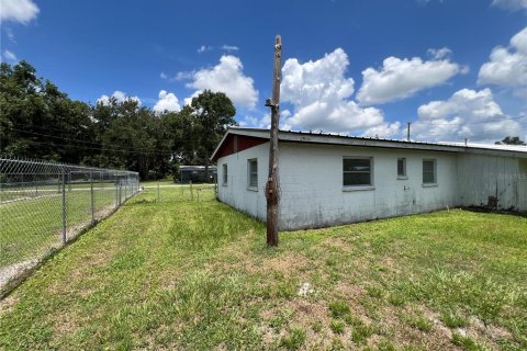 House in Plant City, Florida 3 bedrooms, 124.49 sq.m. № 1832824 - photo 10