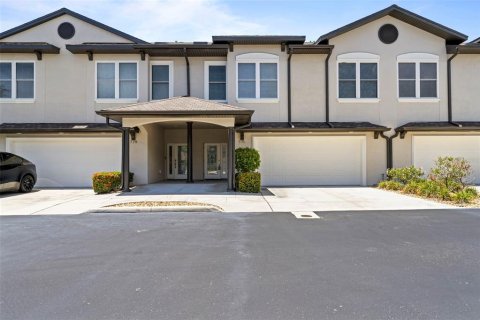 Touwnhouse à Saint Petersburg, Floride 3 chambres, 212.75 m2 № 2139078