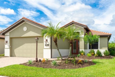 House in Laurel, Florida 3 bedrooms, 186.36 sq.m. № 1912551 - photo 1