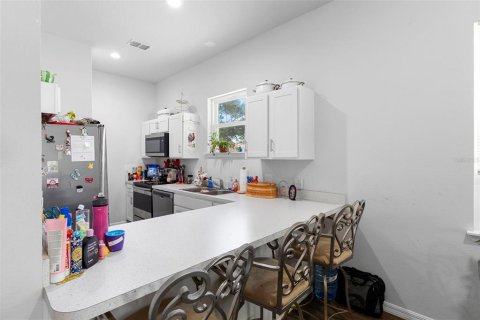 House in Edgewater, Florida 2 bedrooms, 98.01 sq.m. № 1793318 - photo 4