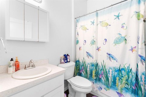 House in Edgewater, Florida 2 bedrooms, 98.01 sq.m. № 1793318 - photo 9