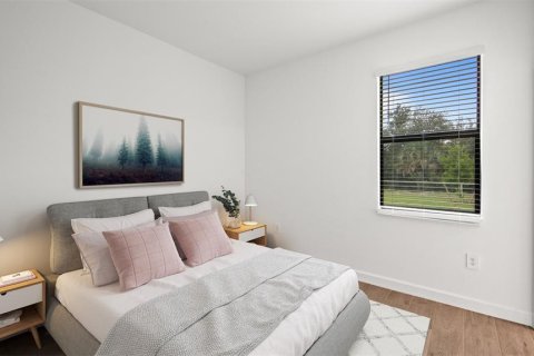 House in Parrish, Florida 5 bedrooms, 305 sq.m. № 2429072 - photo 16
