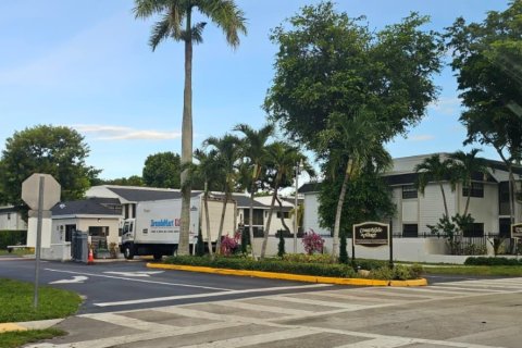 Condominio en venta en Hialeah, Florida, 2 dormitorios, 80.82 m2 № 1890977 - foto 30