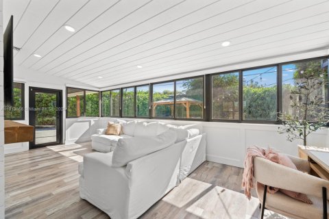 Villa ou maison à louer à Cutler Bay, Floride: 3 chambres, 138.42 m2 № 1971500 - photo 14