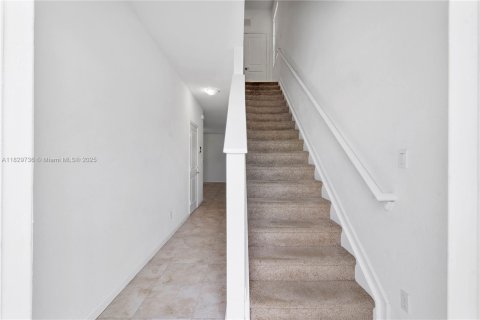 Adosado en venta en Lauderhill, Florida, 3 dormitorios, 138.98 m2 № 1934598 - foto 21