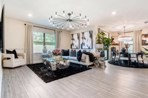 Villa ou maison à vendre à Lauderdale Lakes, Floride: 4 chambres, 169.83 m2 № 2192882 - photo 4
