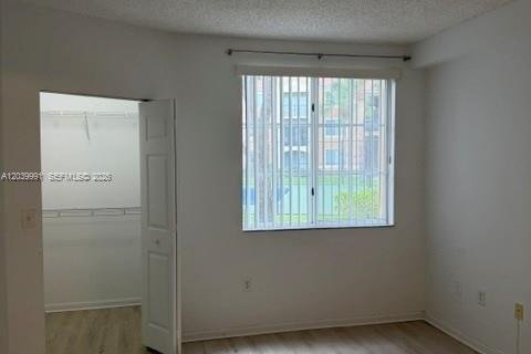 Condominio en alquiler en Tamarac, Florida, 1 dormitorio, 64.2 m2 № 2086159 - foto 14