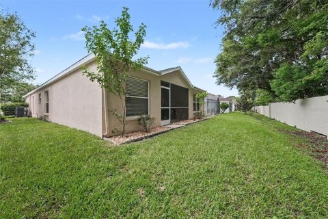 House in Wesley Chapel, Florida 3 bedrooms, 138.33 sq.m. № 2225611 - photo 26