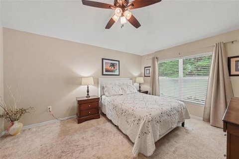 House in Wesley Chapel, Florida 3 bedrooms, 138.33 sq.m. № 2225611 - photo 16