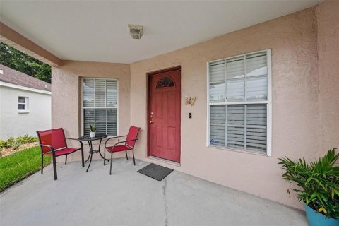 House in Wesley Chapel, Florida 3 bedrooms, 138.33 sq.m. № 2225611 - photo 3