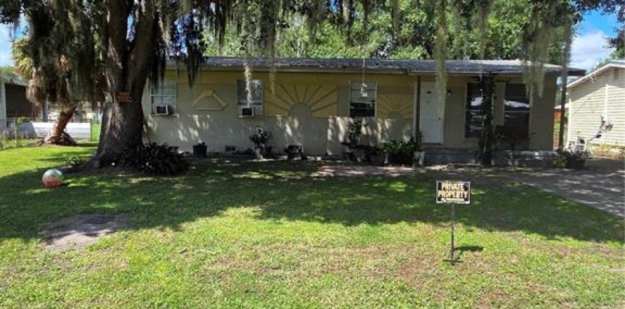 Villa ou maison à Arcadia, Floride 3 chambres, 107.02 m2 № 2391056