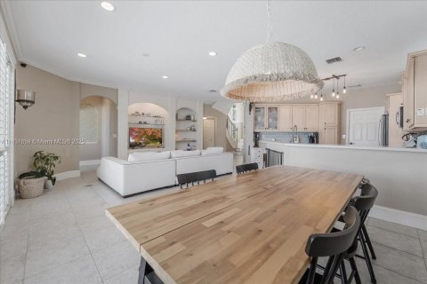 House in Miramar, Florida 4 bedrooms, 282.24 sq.m. № 1809615 - photo 28
