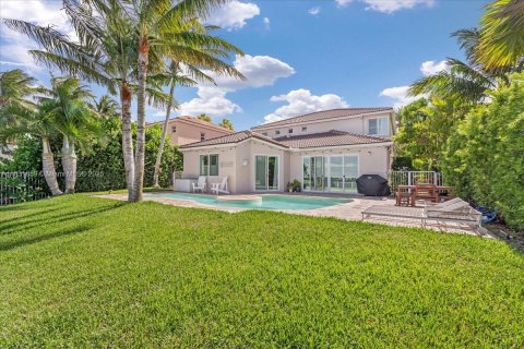 House in Miramar, Florida 4 bedrooms, 282.24 sq.m. № 1809615 - photo 11
