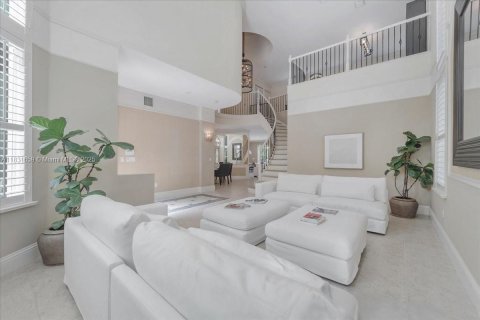 House in Miramar, Florida 4 bedrooms, 282.24 sq.m. № 1809615 - photo 3