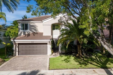 House in Miramar, Florida 4 bedrooms, 282.24 sq.m. № 1809615 - photo 24