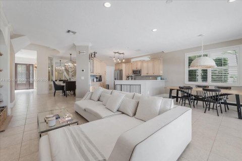 House in Miramar, Florida 4 bedrooms, 282.24 sq.m. № 1809615 - photo 21