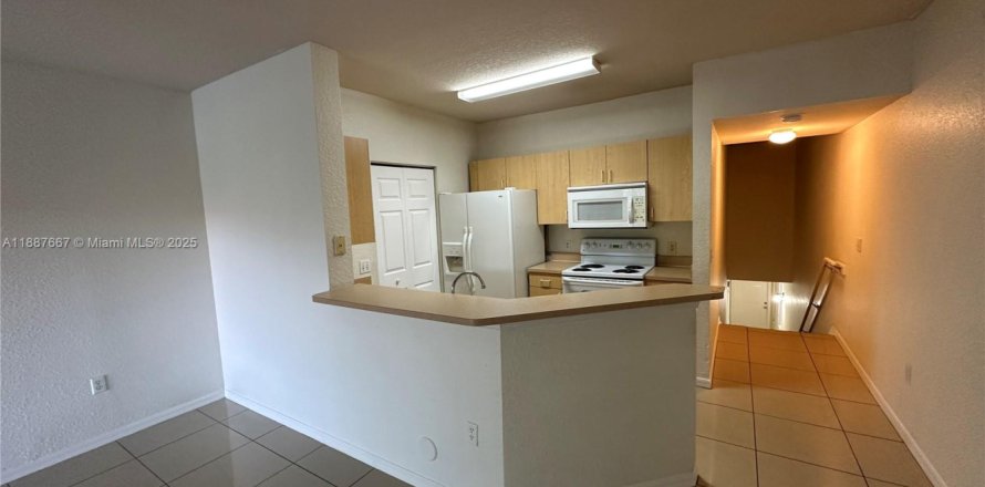 Condo à North Lauderdale, Floride, 2 chambres  № 1942207