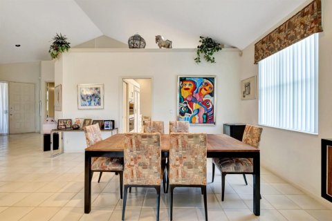 Villa ou maison à vendre à Boynton Beach, Floride: 3 chambres, 222.13 m2 № 2172853 - photo 10