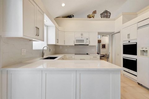 Villa ou maison à vendre à Boynton Beach, Floride: 3 chambres, 222.13 m2 № 2172853 - photo 29
