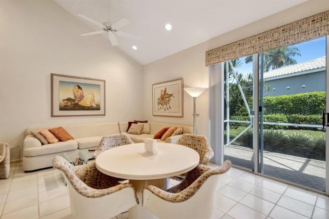Villa ou maison à vendre à Boynton Beach, Floride: 3 chambres, 222.13 m2 № 2172853 - photo 30