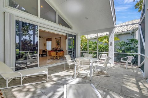 Villa ou maison à vendre à Boynton Beach, Floride: 3 chambres, 222.13 m2 № 2172853 - photo 2