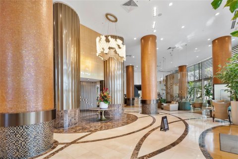 Condo in North Miami Beach, Florida, 1 bedroom  № 2082290 - photo 9
