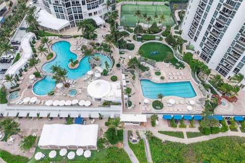 Condo in North Miami Beach, Florida, 1 bedroom  № 2082290 - photo 6
