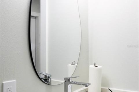 Touwnhouse à louer à Tampa, Floride: 2 chambres, 116.31 m2 № 2384089 - photo 12
