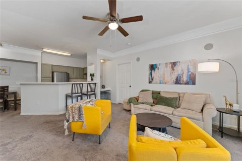 Condo in Orlando, Florida, 2 bedrooms  № 1650121 - photo 5
