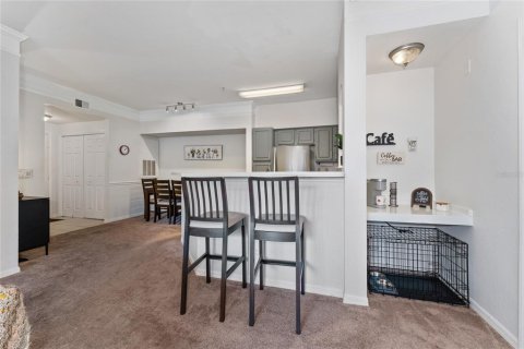 Condo in Orlando, Florida, 2 bedrooms  № 1650121 - photo 11