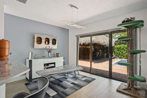 House in Boca Raton, Florida 4 bedrooms, 229.19 sq.m. № 2083847 - photo 12