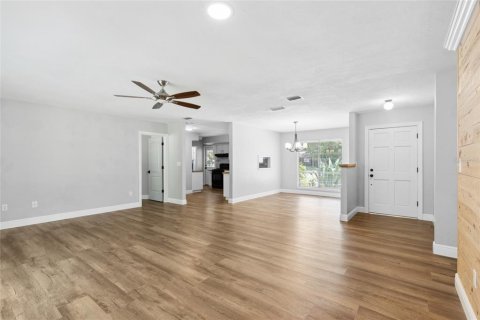 Villa ou maison à vendre à Gainesville, Floride: 3 chambres, 139.17 m2 № 2128705 - photo 7