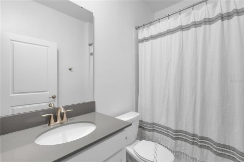 House in Davenport, Florida 4 bedrooms, 195.47 sq.m. № 1866160 - photo 16