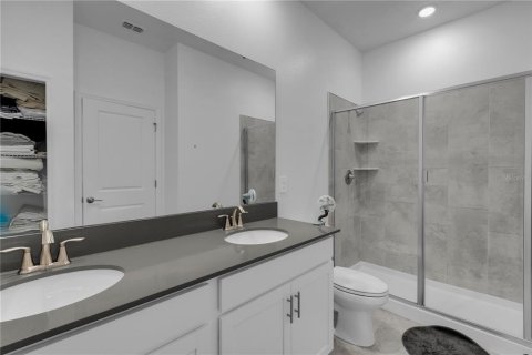 House in Davenport, Florida 4 bedrooms, 195.47 sq.m. № 1866160 - photo 21