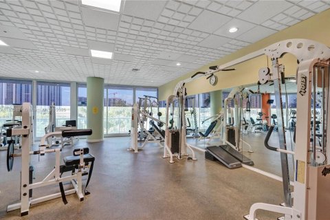 Condominio en venta en Sunny Isles Beach, Florida, 2 dormitorios, 163.51 m2 № 1797124 - foto 20
