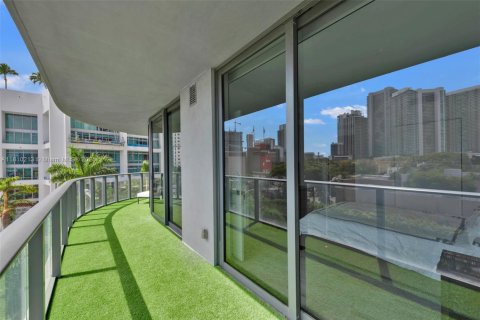 Copropriété à louer à Miami, Floride: 2 chambres, 101.73 m2 № 1959791 - photo 28