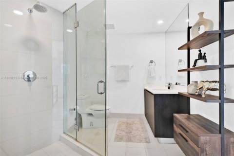 Copropriété à louer à Miami, Floride: 2 chambres, 101.73 m2 № 1959791 - photo 27