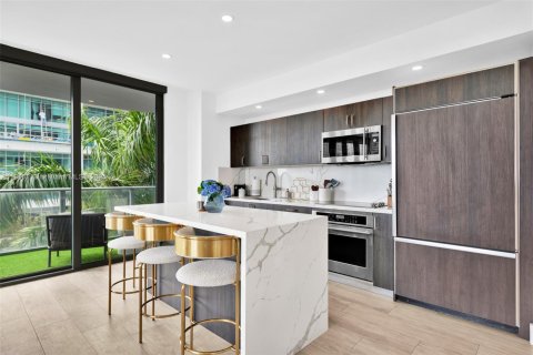 Copropriété à louer à Miami, Floride: 2 chambres, 101.73 m2 № 1959791 - photo 10