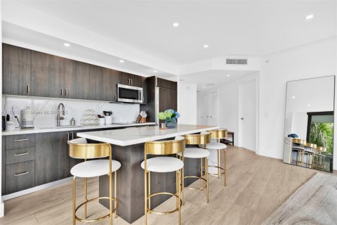 Copropriété à louer à Miami, Floride: 2 chambres, 101.73 m2 № 1959791 - photo 13