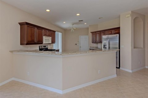 House in Laurel, Florida 2 bedrooms, 154.96 sq.m. № 2151803 - photo 13
