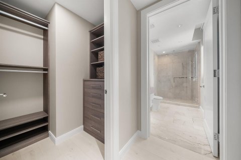 Condo in South Palm Beach, Florida, 3 bedrooms  № 2158410 - photo 30