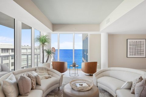 Condo in South Palm Beach, Florida, 3 bedrooms  № 2158410 - photo 7