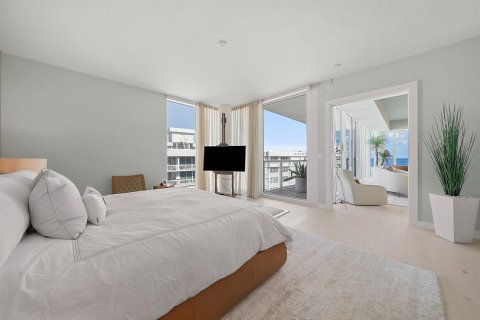 Condo in South Palm Beach, Florida, 3 bedrooms  № 2158410 - photo 20