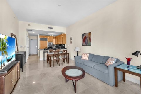 Copropriété à louer à Miami Beach, Floride: 1 chambre, 89.19 m2 № 1976594 - photo 9