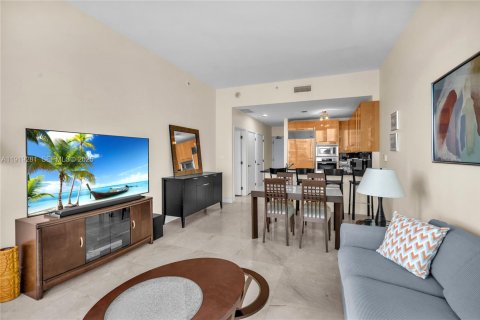Copropriété à louer à Miami Beach, Floride: 1 chambre, 89.19 m2 № 1976594 - photo 6