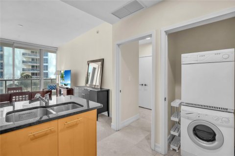 Copropriété à louer à Miami Beach, Floride: 1 chambre, 89.19 m2 № 1976594 - photo 12